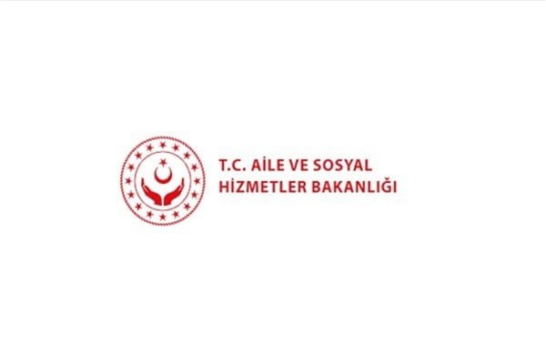 Enkazdan çıkarılan bin 841 çocuk ailesine teslim edildi